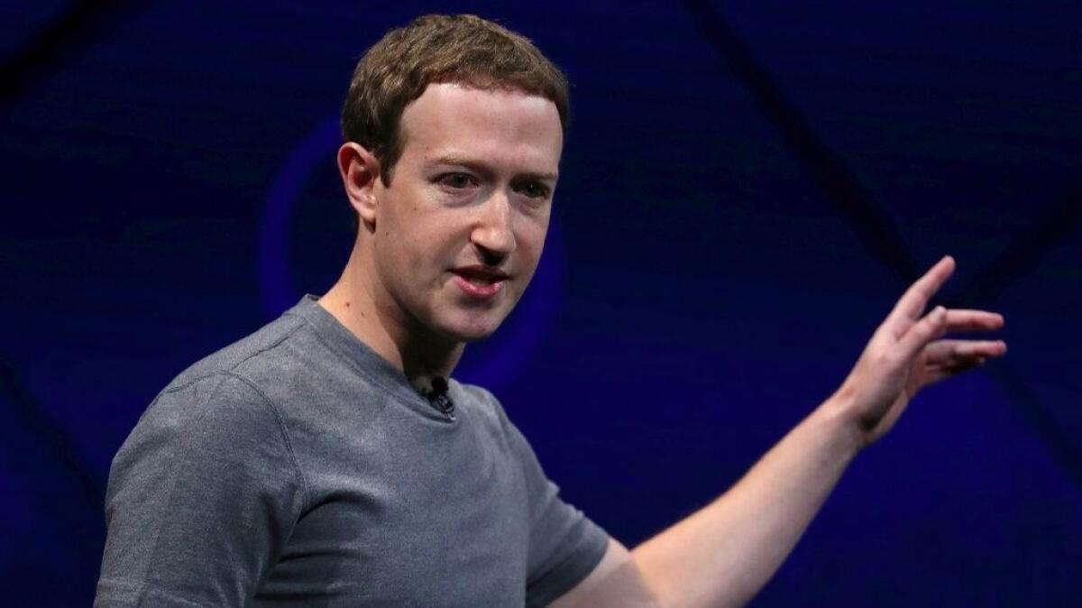 El fundador de Facebook, Marc Zuckerberg, ofreció sus condolencias en una conferencia de su empresa, el pasado abril, para un hombre de Cleveland, de 74 años de edad, cuyo asesinato fue grabado en video y publicado en la popular red social (Justin Sullivan / Getty Images).