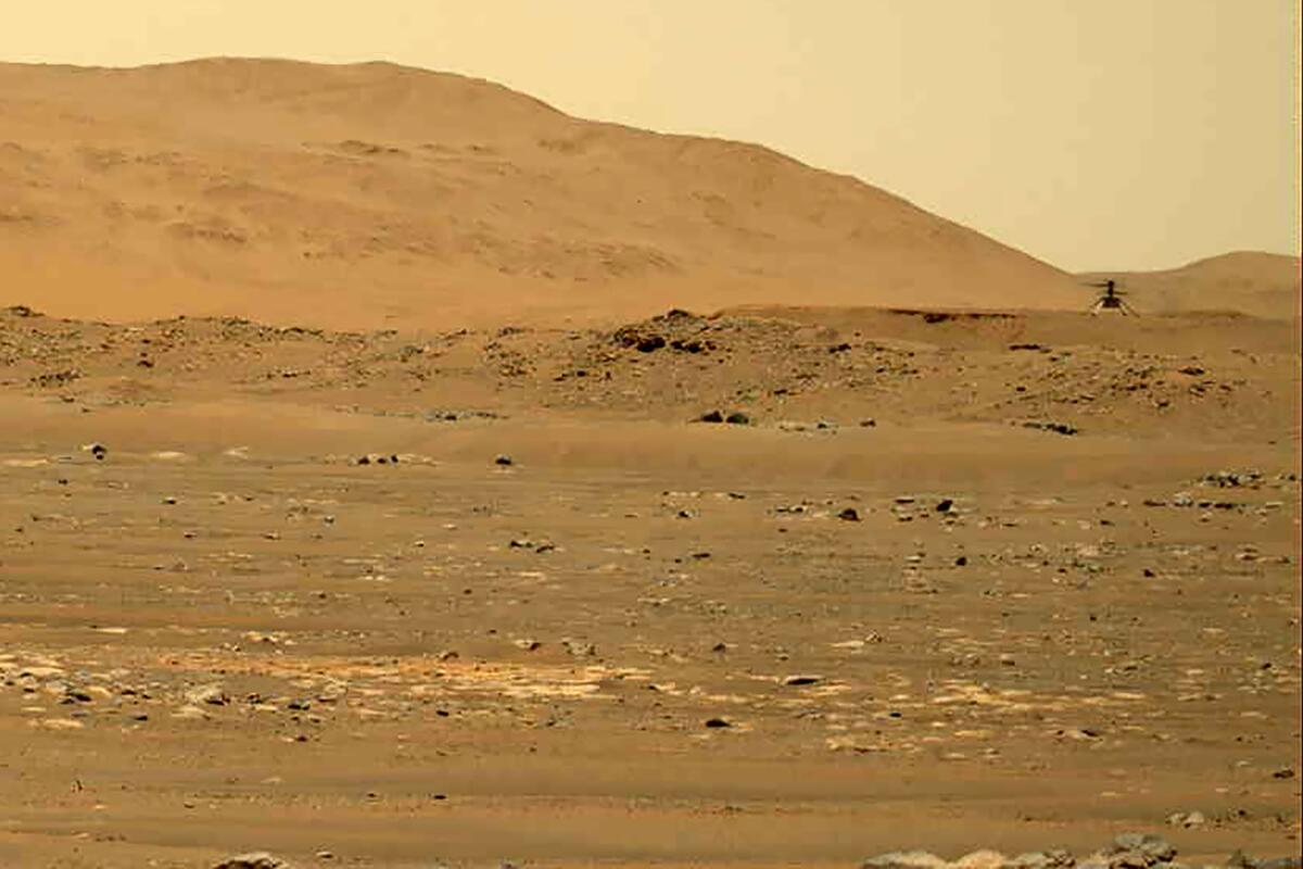 En esta fotografía del 30 de abril de 2021 tomada por el explorador Perseverance en Marte 