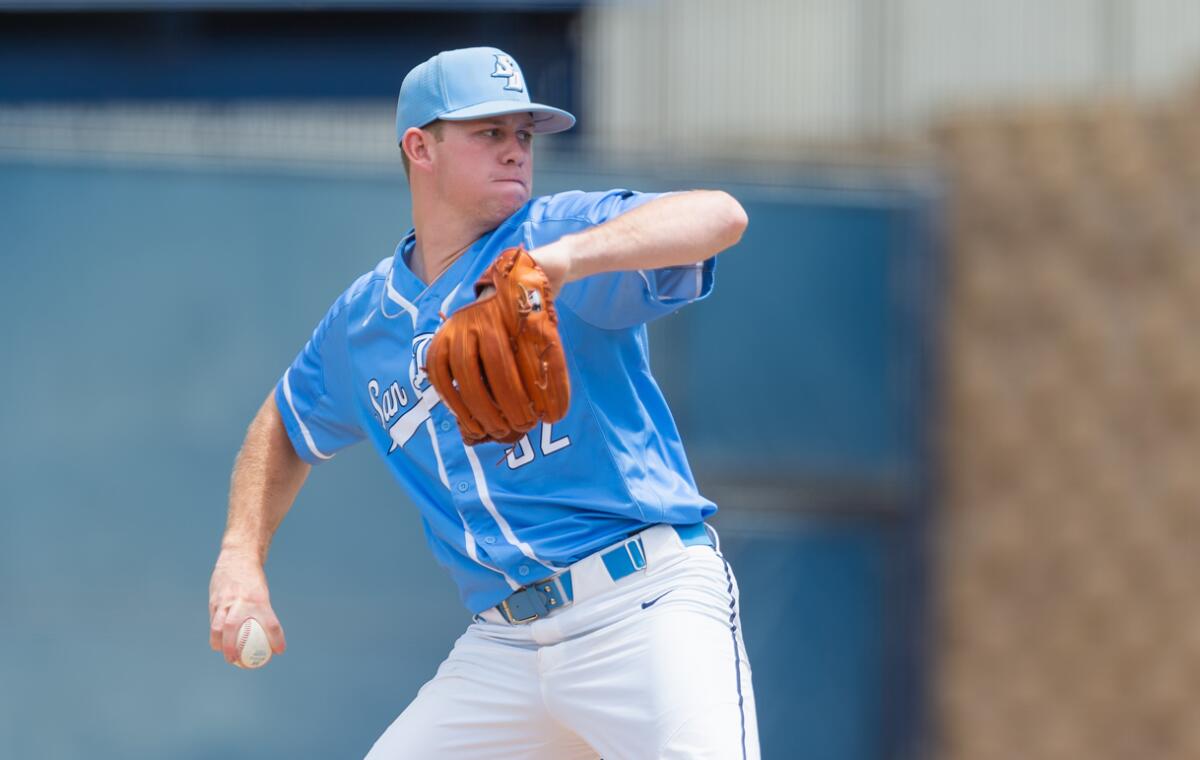 Hawaii baseball outlasts San Diego State in longest game in program history