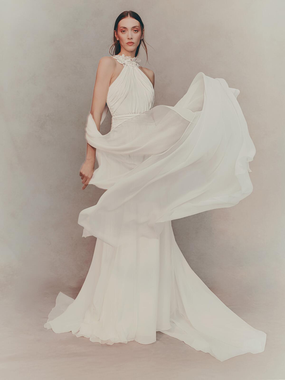 Atelier Pronovias Launches 2026 Bridal Collection Inspired by Ballet - Los Angeles Times Atelier Pronovias Launches 2026 Bridal Collection Inspired by Ballet - Los Angeles Times