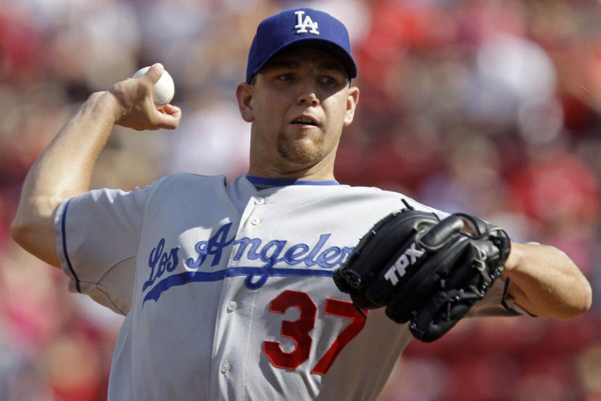 Charles Haeger pitches for the Dodgers against the Cincinnati Reds on Aug. 29, 2009.