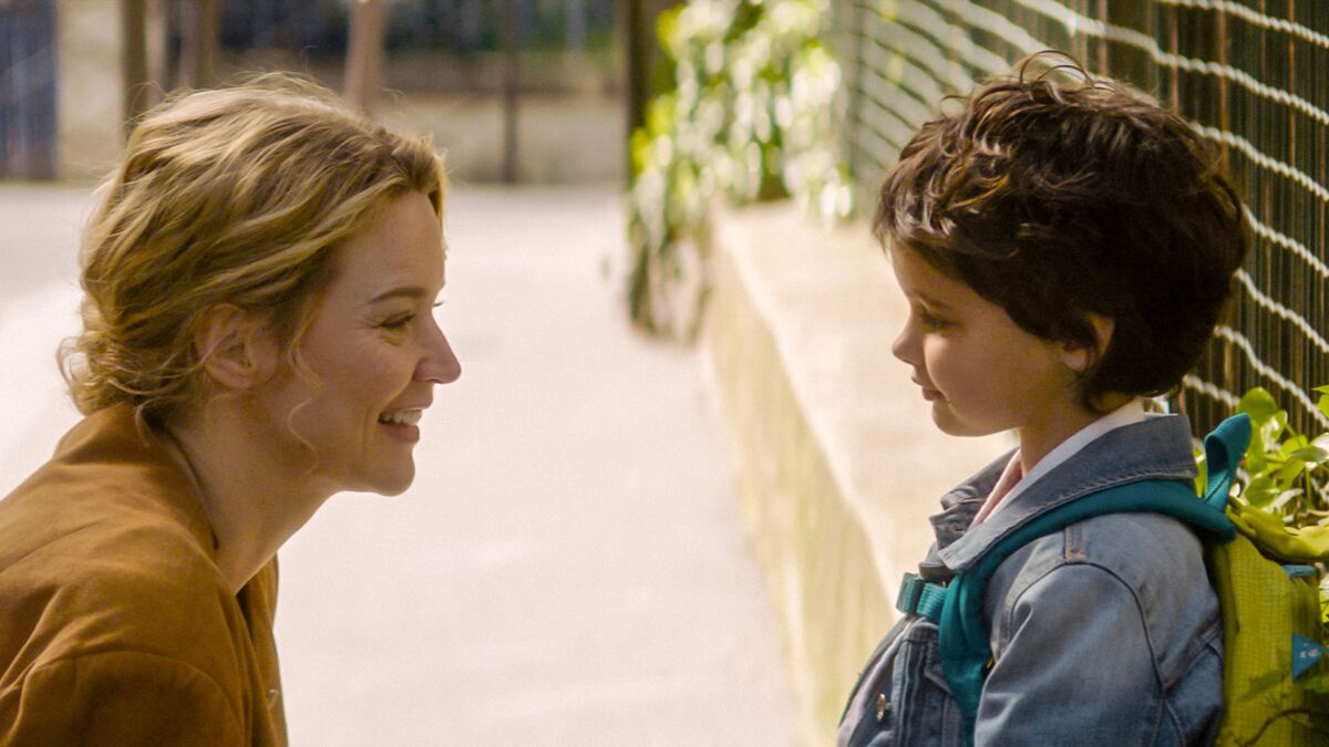 Virginie Efira and Callie Ferreira-Goncalves in the movie "Other People's Children."