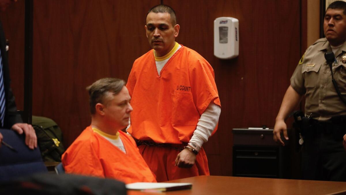 Let at forstå Bebrejde erindringsmønter Two LAPD officers plead no contest to sexually assaulting women while on  duty, receive 25- year prison terms - Los Angeles Times