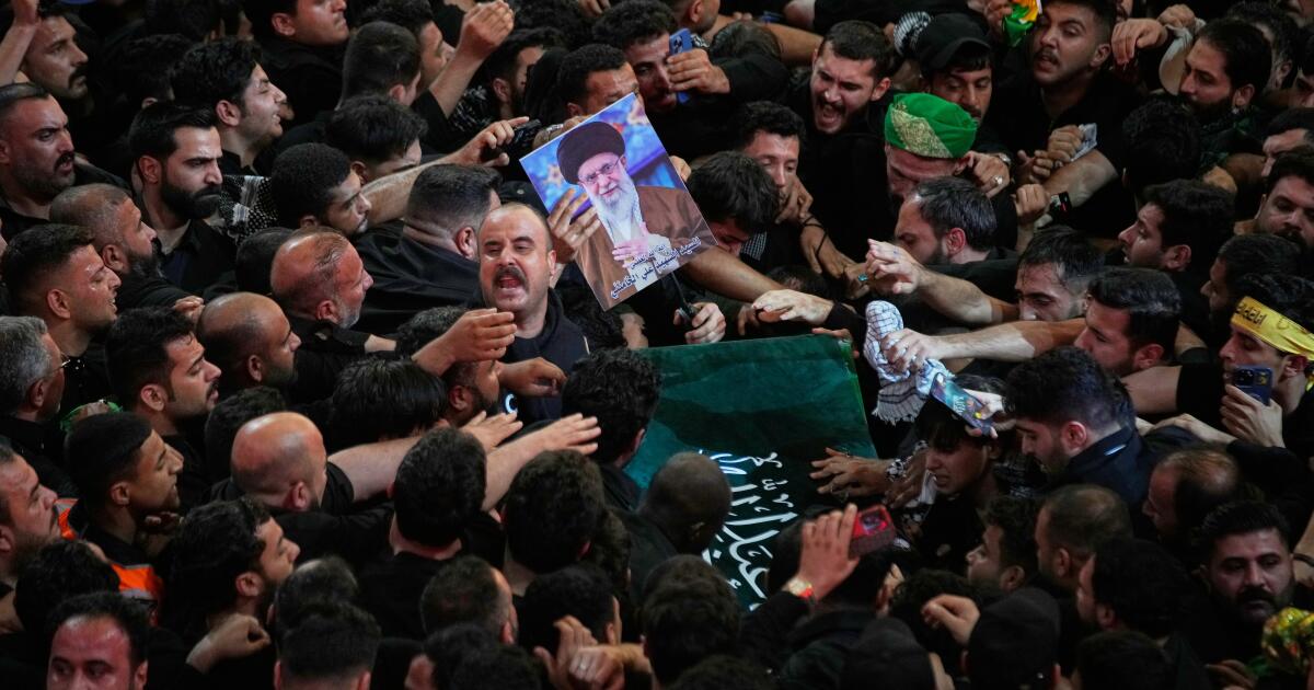 Les pourparlers américano-iraniens s’intensifient au Moyen-Orient, menaçant d’aboutir à un accord temporaire pour mettre fin à la guerre.