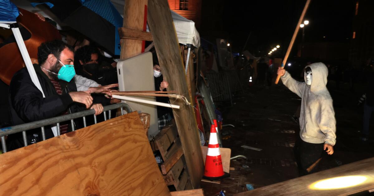Israeli man avoids jail time for swinging pipe at pro-Palestinian UCLA protesters