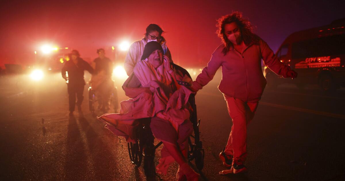 “Inferno’s Wrath: Communities Under Siege as Inferno Engulfs Eaton, Shelters Open to Save Lives” “Inferno’s Wrath: Communities Under Siege as Inferno Engulfs Eaton, Shelters Open to Save Lives”