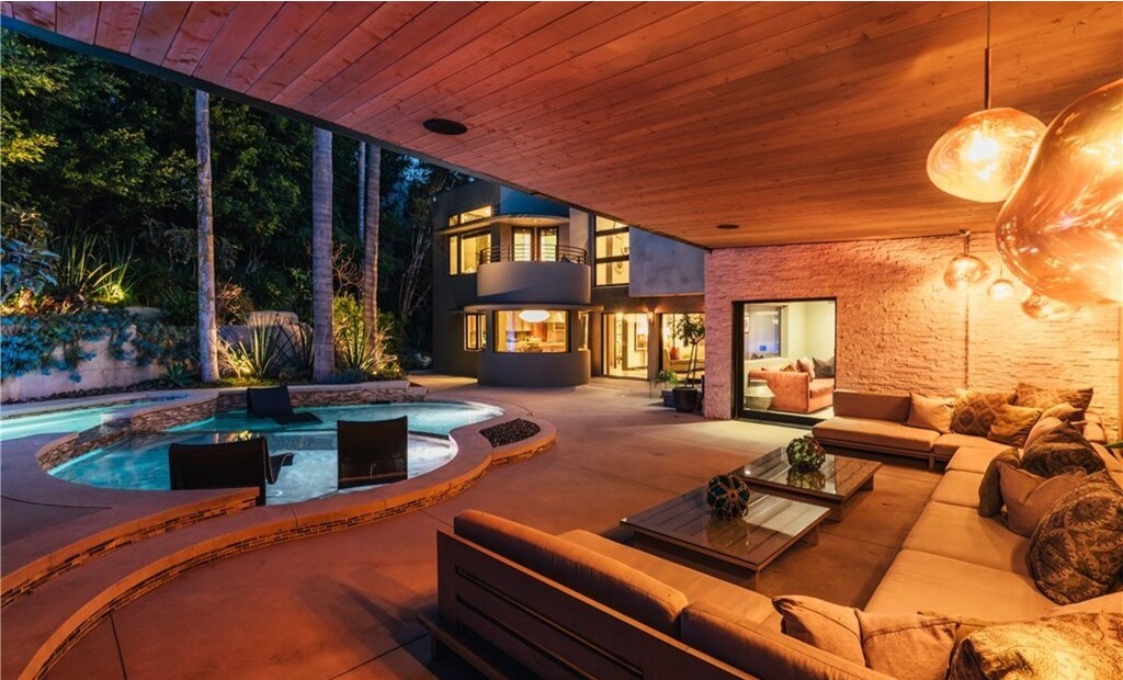 The two-story home holds three bedrooms and 3.5 bathrooms in just over 3,000 square feet.