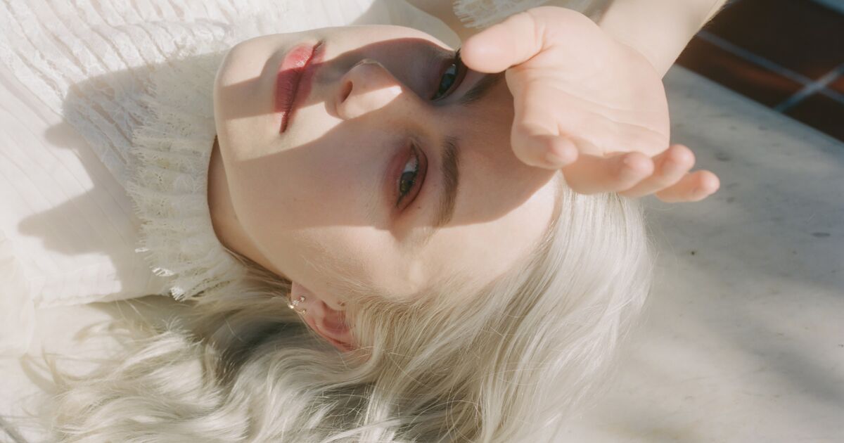 Phoebe Bridgers calls out supposed fans for abusive behavior