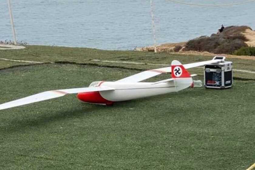 A plane with a swastika on the tail was photographed at the Torrey Pines Gliderport.