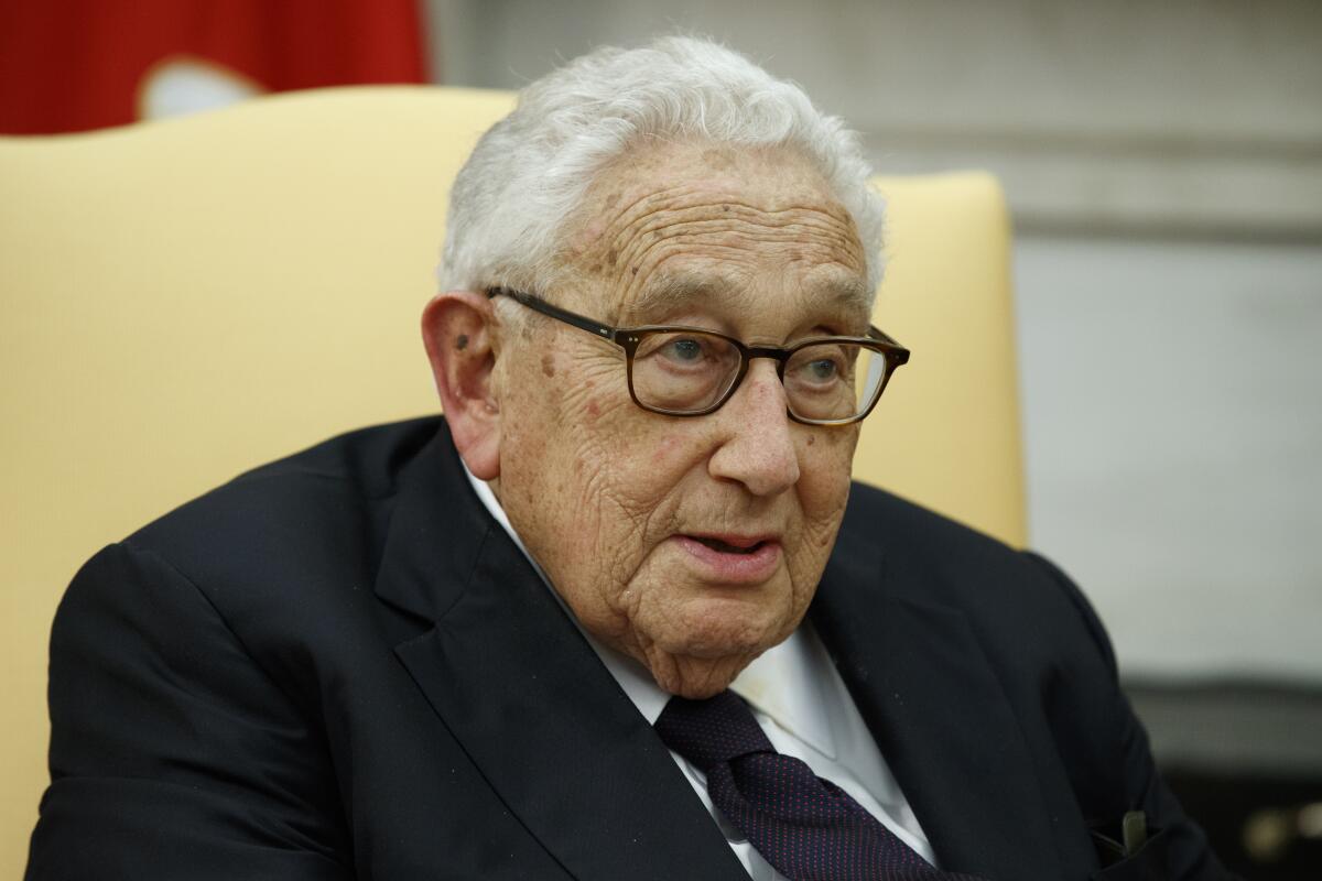 ARCHIVO - El exsecretario de Estado Henry Kissinger 