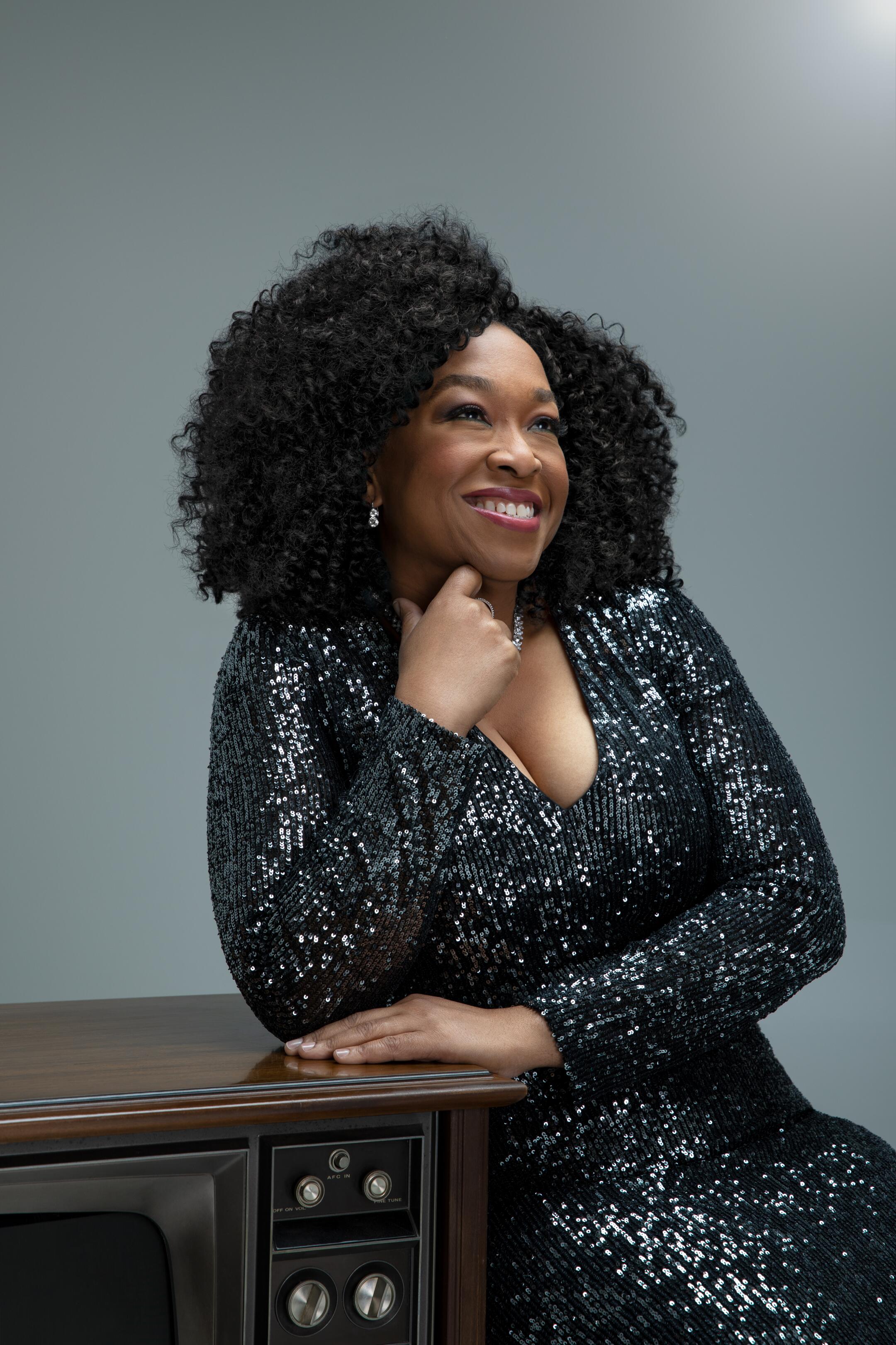 Shonda Rhimes unapologetically wields power, like her characters - Los ...