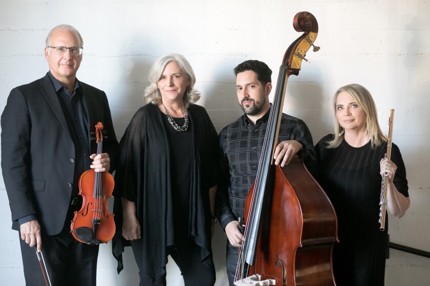 Camarada: David Buckley, Dana Barnett, Andres Martin, Beth Ross Buckley