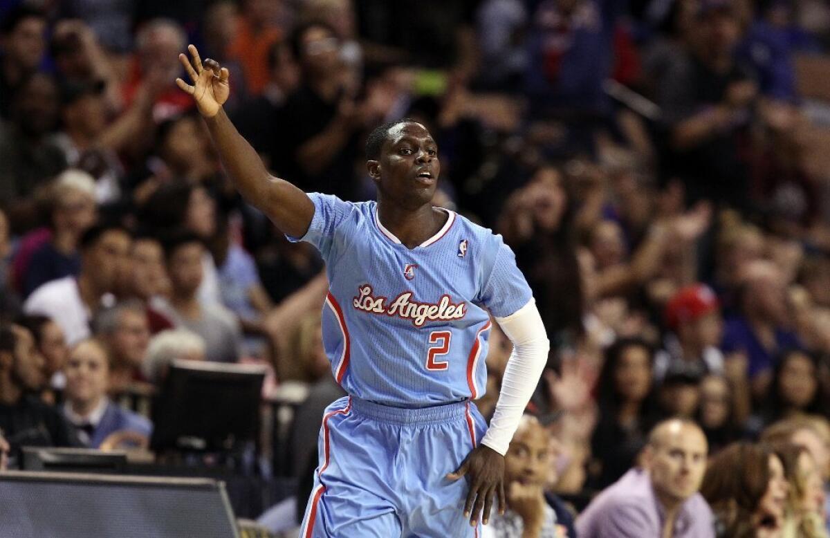 Darren Collison of the Clippers says he will play against the Lakers on Tuesday.