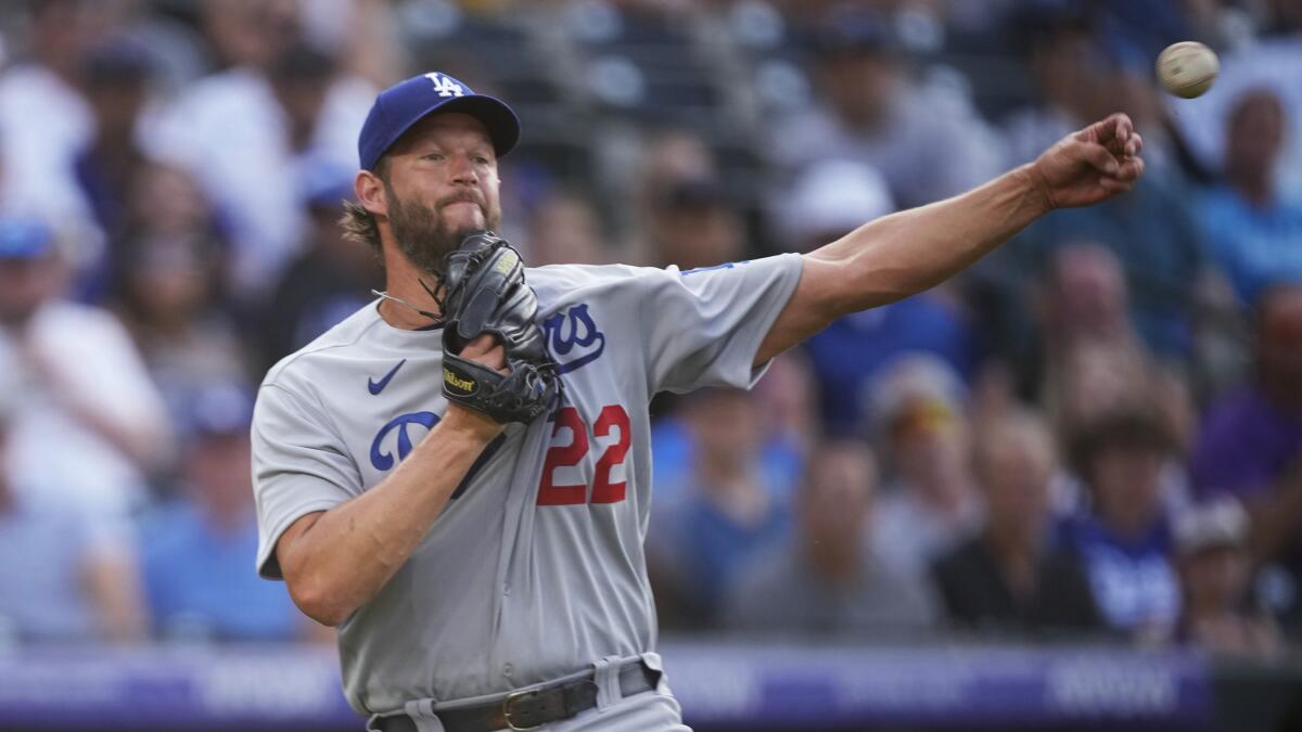 Rockies bats go cold in extra innings loss to Braves