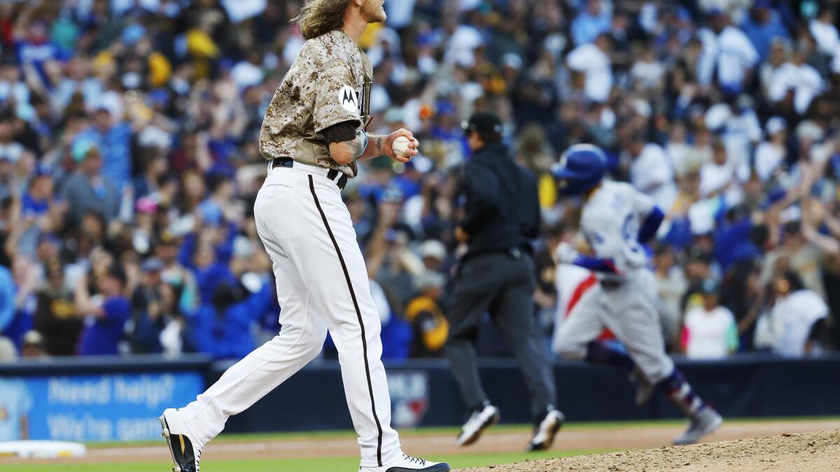 Padres fall to Brewers on 10th-inning walk-off home run - The San Diego  Union-Tribune