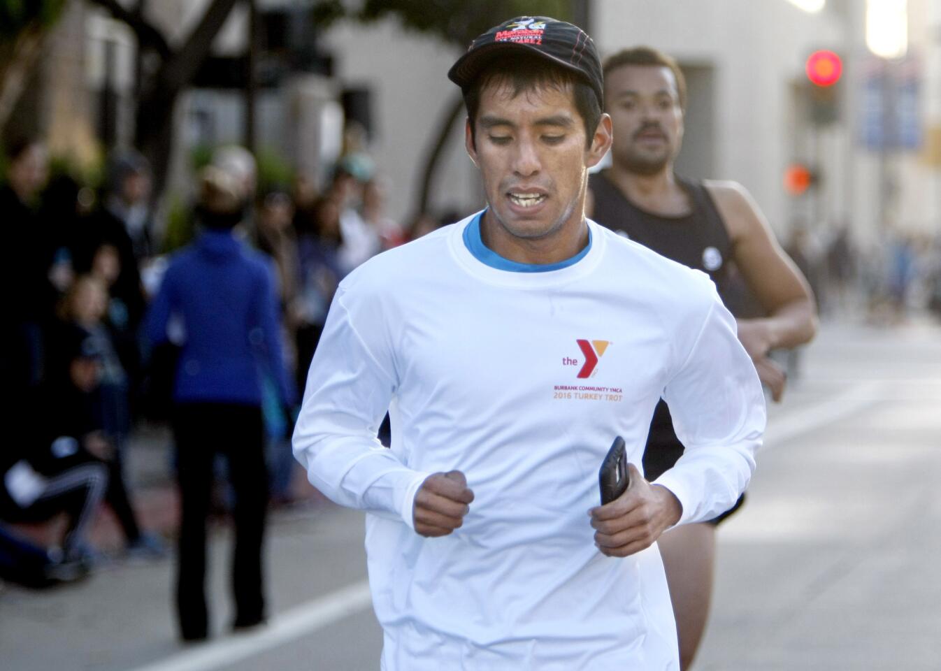 Photo Gallery: About 2,500 participate in the annual Burbank YMCA Turkey Trot
