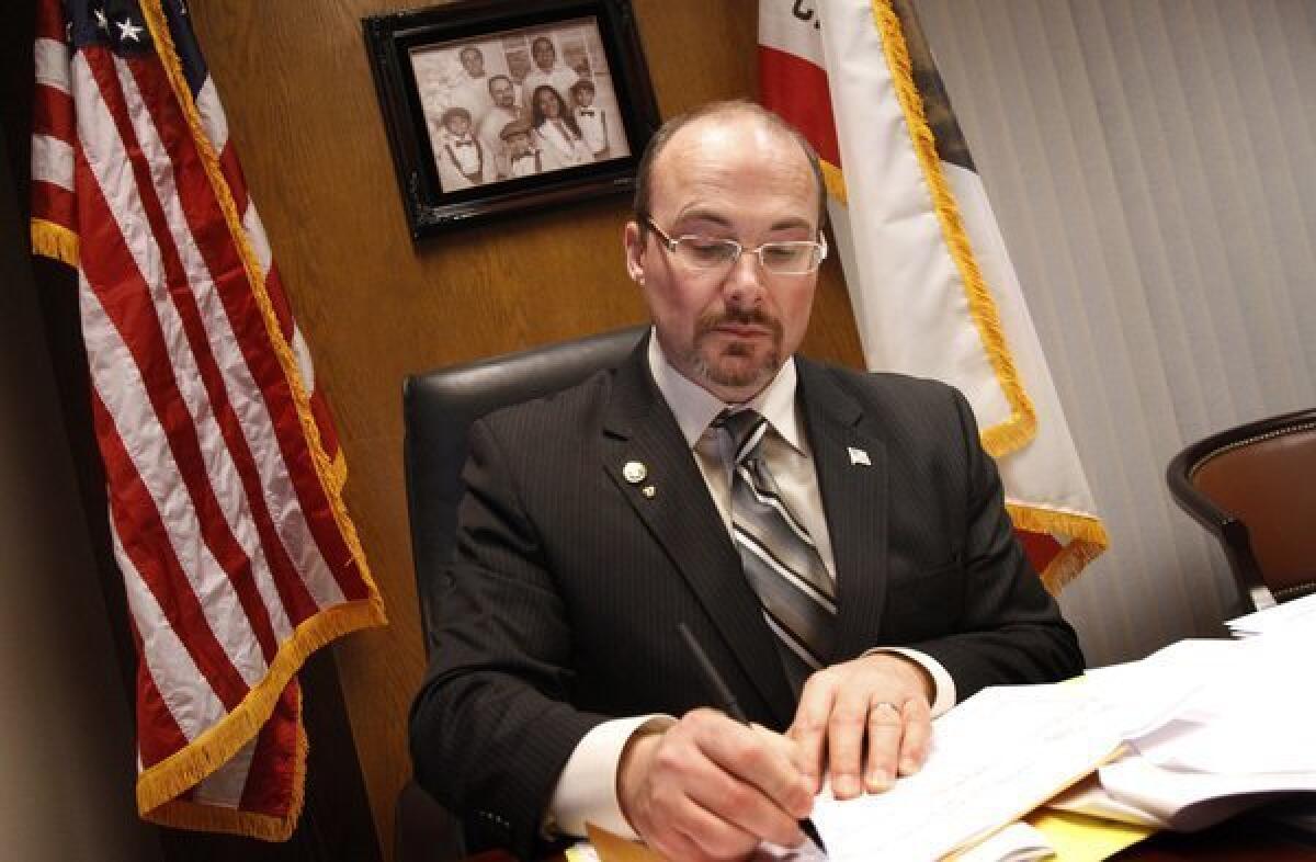 Assemblyman Tim Donnelly (R-Twin Peaks), one of Sacramento's most conservative lawmakers, voted for a bill that would give prosecutors flexibility to treat any low-level drug possession offense as either a misdemeanor or a felony.