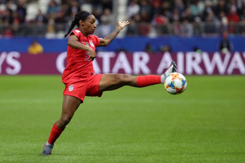 REIMS, FRANCE - JUNE 11: Crystal Dunn of the USA in action during the 2019 FIFA Women's World Cup France group F match between USA and Thailand at Stade Auguste Delaune on June 11, 2019 in Reims, France. (Photo by Robert Cianflone/Getty Images) ** OUTS - ELSENT, FPG, CM - OUTS * NM, PH, VA if sourced by CT, LA or MoD **