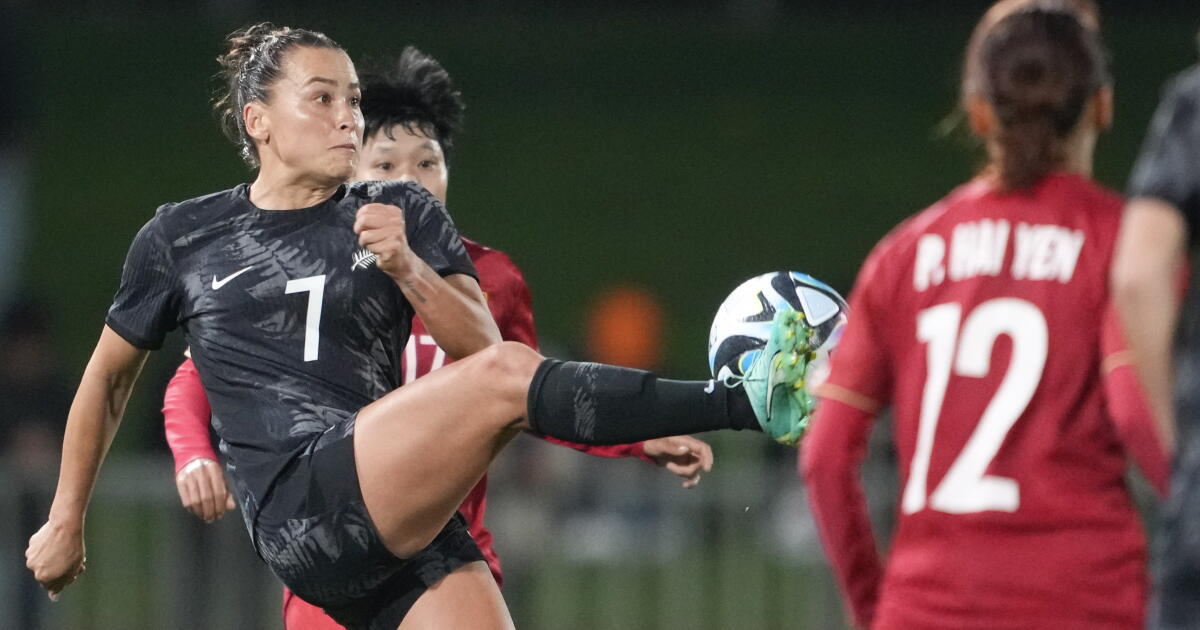 Ali Riley Twitter Ali Riley wants girls inspired by the 2023 Women's World Cup - Los ...