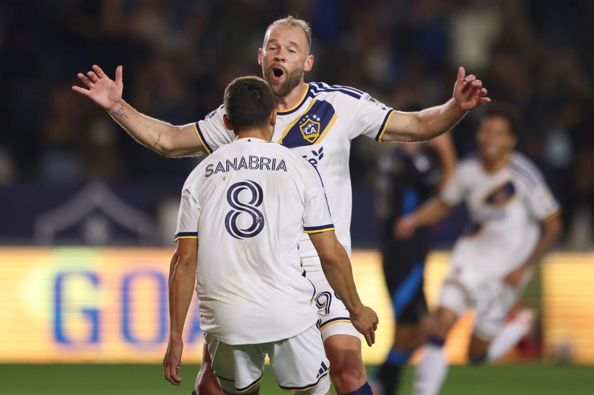 Galactic Wins Casino interface showcasing games and bonuses