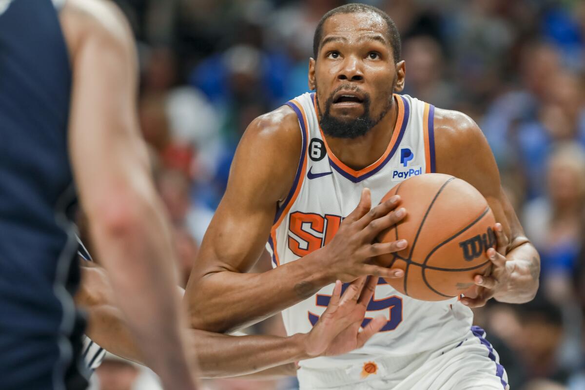 Extra Point Podcast: Are the Suns closing in on Kevin Durant?