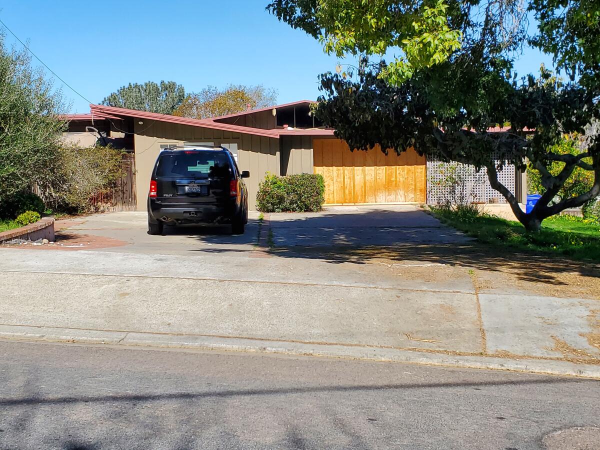 William and Virginia Calloway/Sim Bruce Richards house at 10 E. Roseland Drive in La Jolla