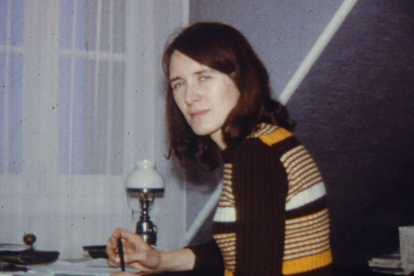 The writer Annie Ernaux in the documentary "The Super 8 Years."