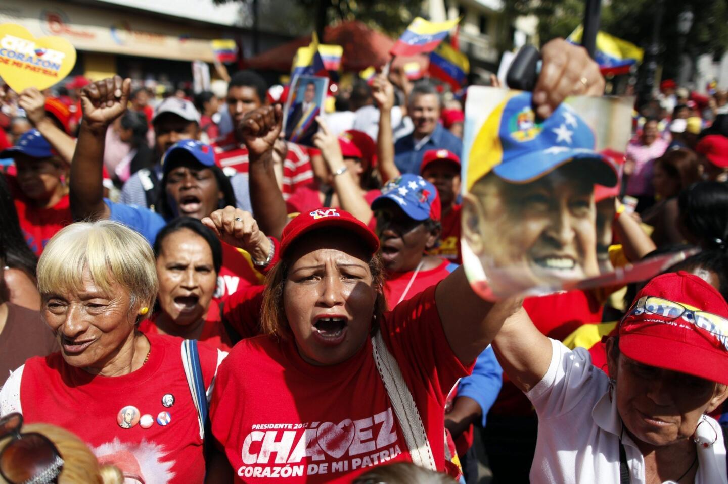 Venezuelan President Hugo Chavez returns to Caracas