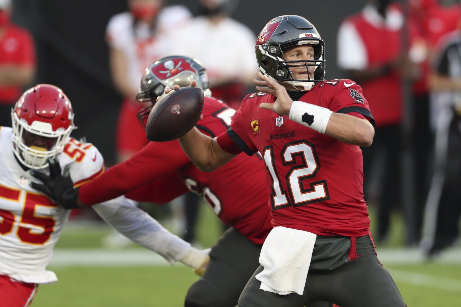 Bucs, Vikings begin stretch run with playoff implications - The