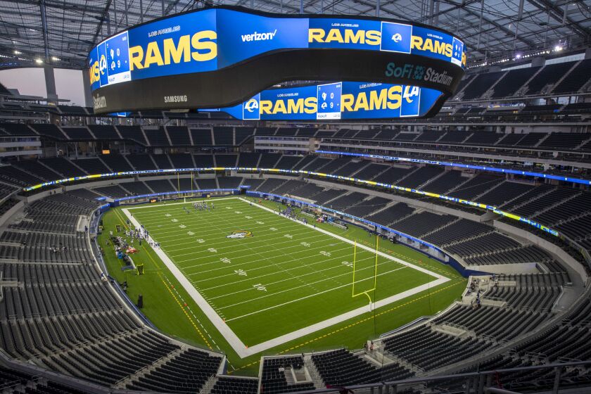 INGLEWOOD, CA - AUGUST 22: Rams play a scrimmage for the first time at an empty SoFi Stadium Saturday, Aug. 22, 2020 in Inglewood, CA. Brian van der Brug / Los Angeles Times)