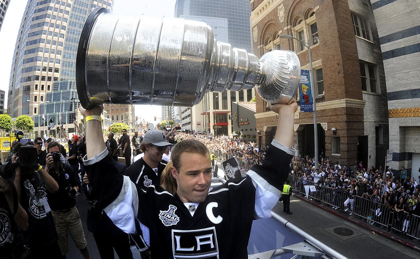 Kings fans celebrate the 2014 Stanley Cup