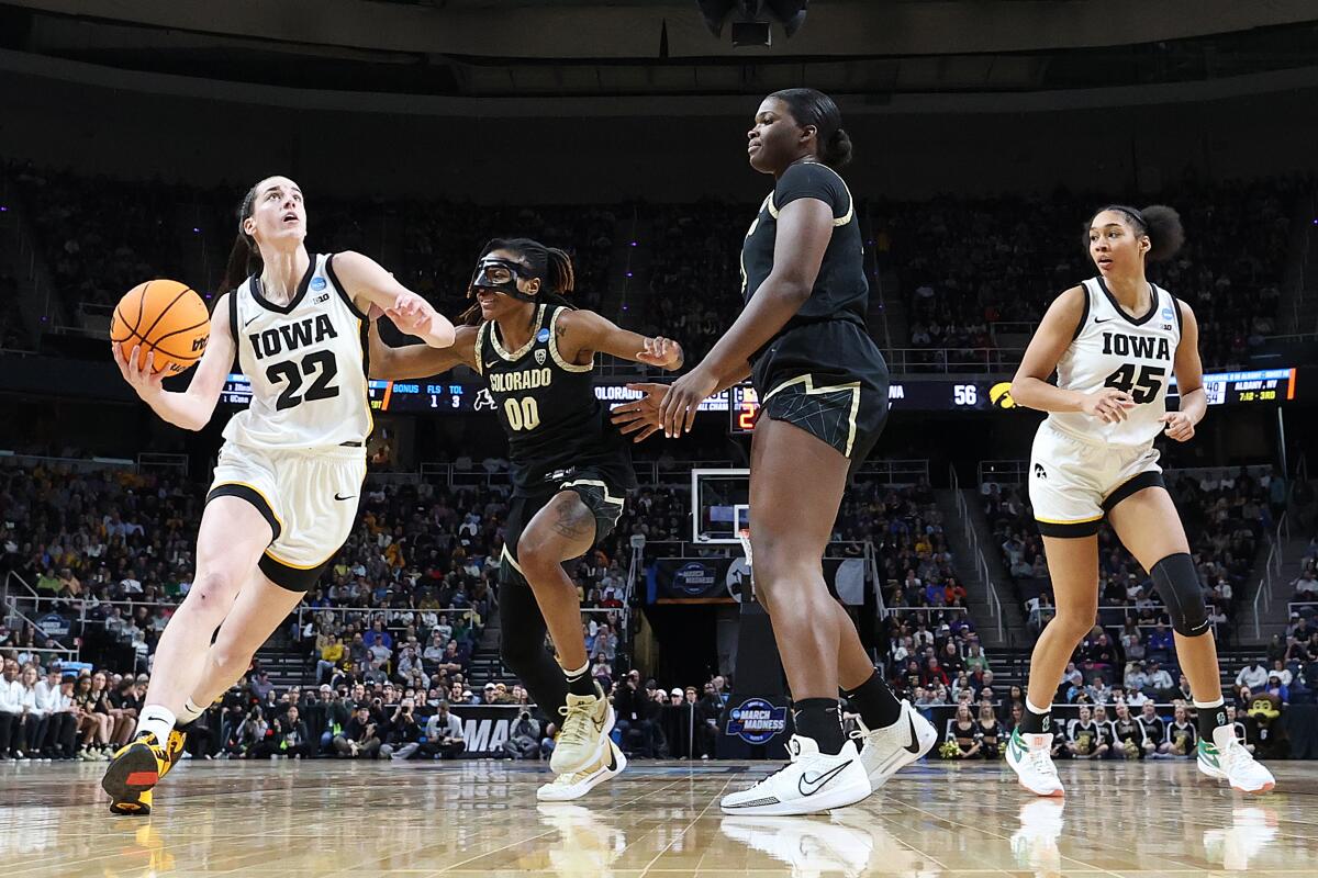 Caitlin Clark is having a moment in women’s basketball. She shouldn’t be the only one