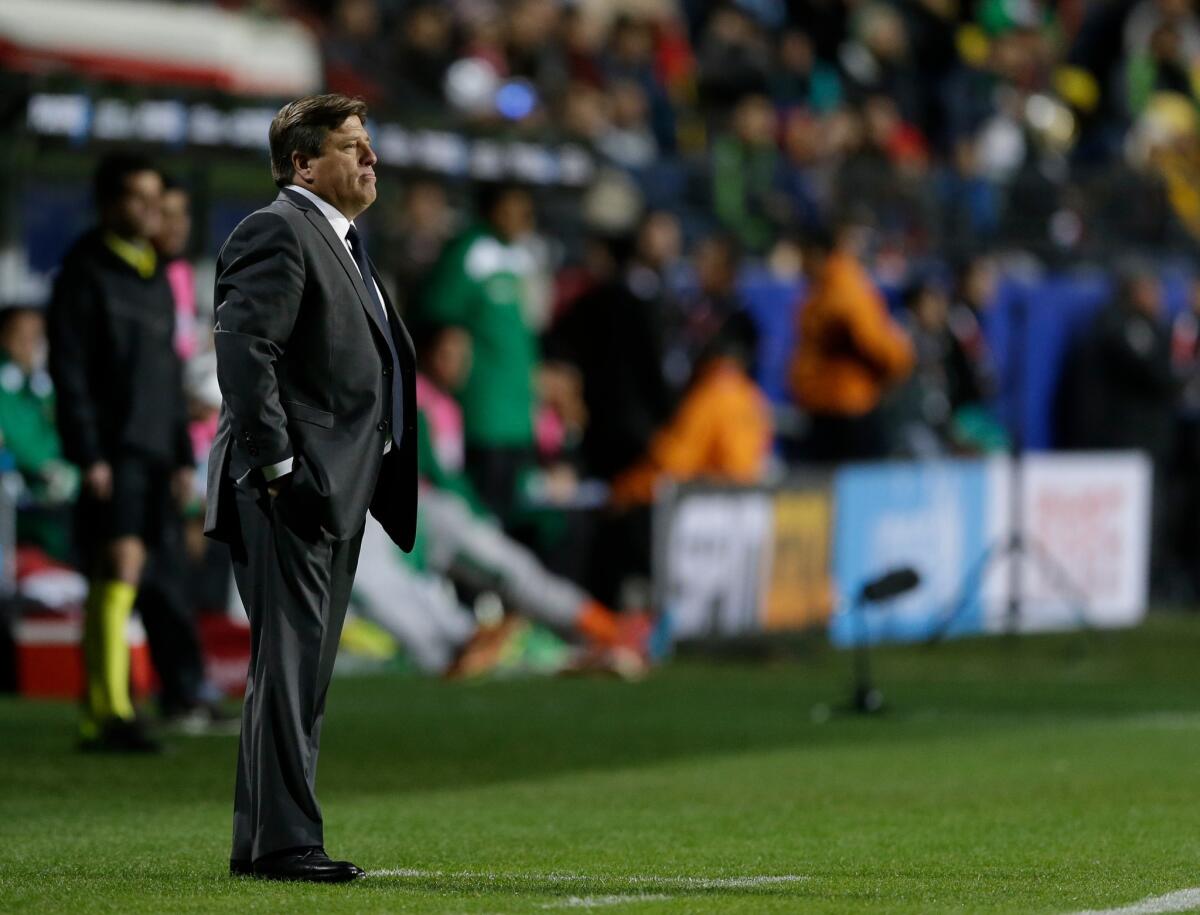 El entrenador de México, Miguel Herrera, calificó como "justo" el empate del Tri frente a Chile.