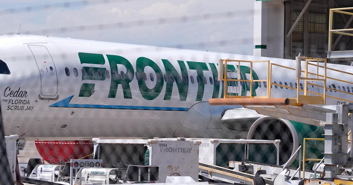 Le NTSB enquête sur le crash d’un avion à destination de Los Angeles qui a touché des piétons à Denver