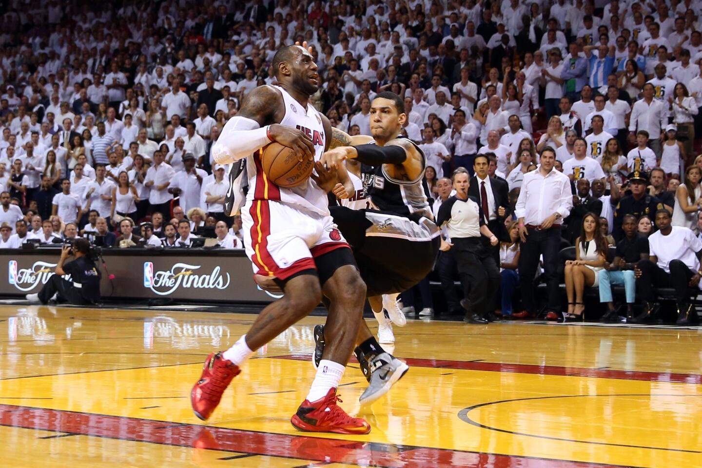 NBA Finals: Miami Heat vs. San Antonio Spurs, Game 5 - Los Angeles Times