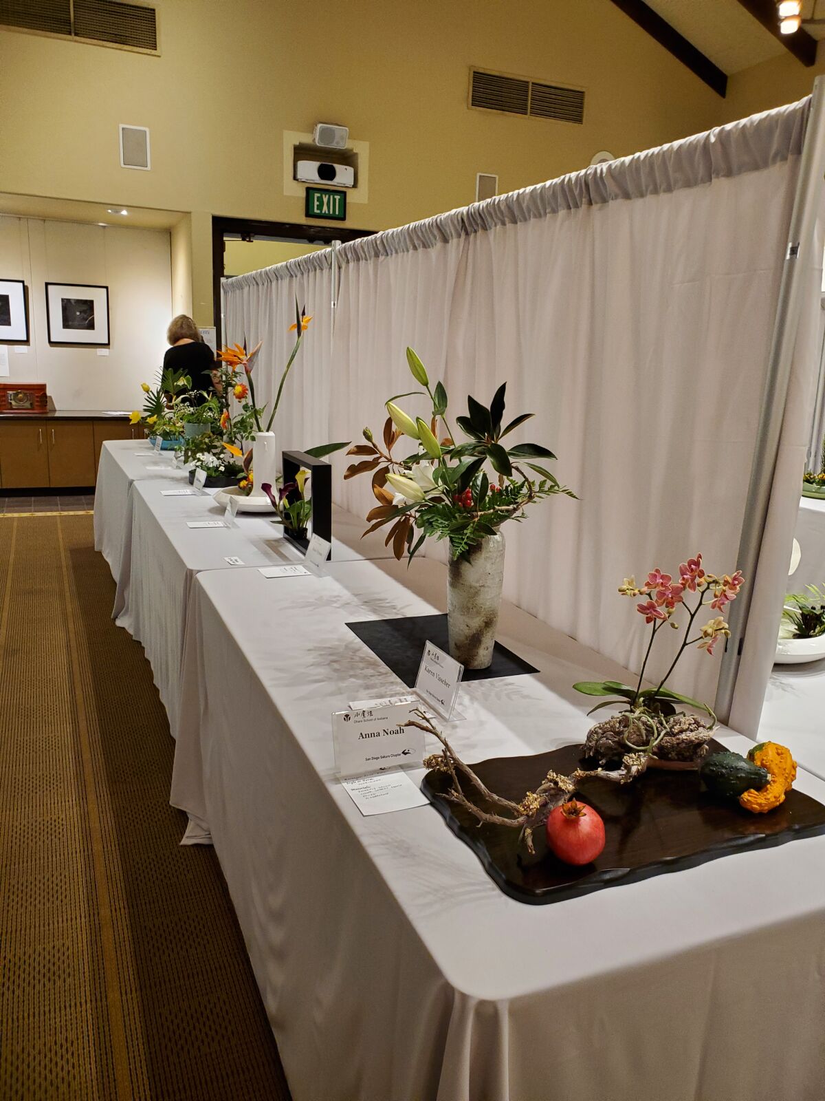 Works of ikebana flower arranging that were on display at the La Jolla/Riford Library on Oct. 21-22.