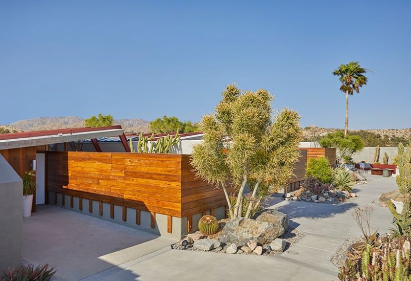 A Midcentury home in the desert.