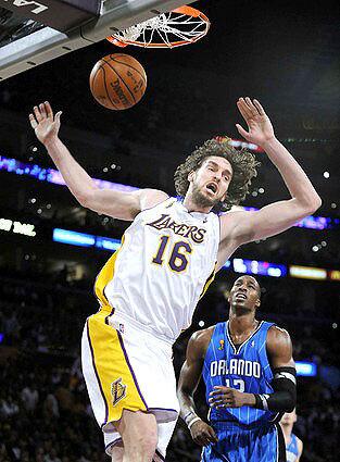 Pau Gasol, Dwight Howard