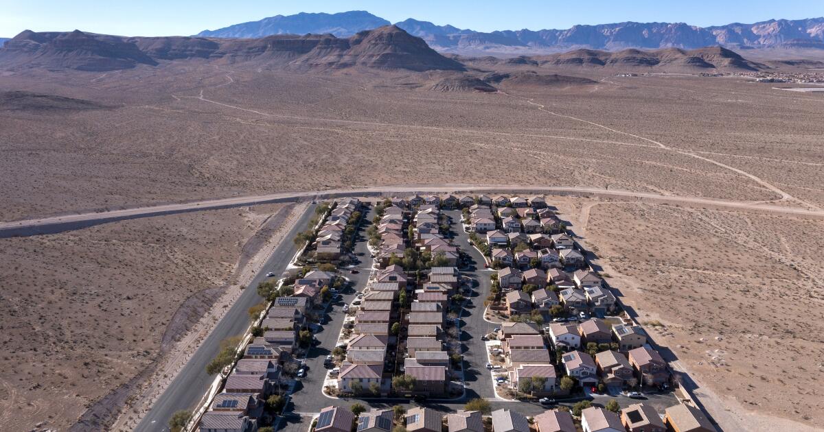 How Las Vegas declared war on grass amid Colorado river crisis