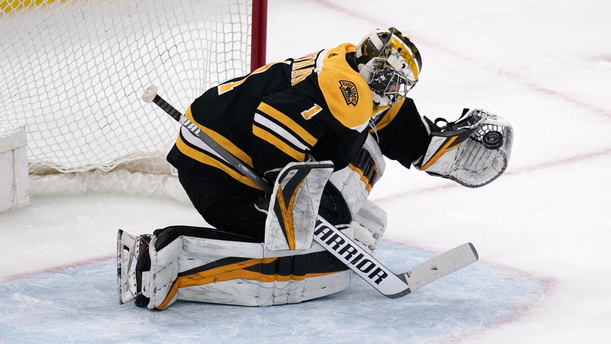 Boston Bruins lose to New Jersey Devils 3-2 in shootout 