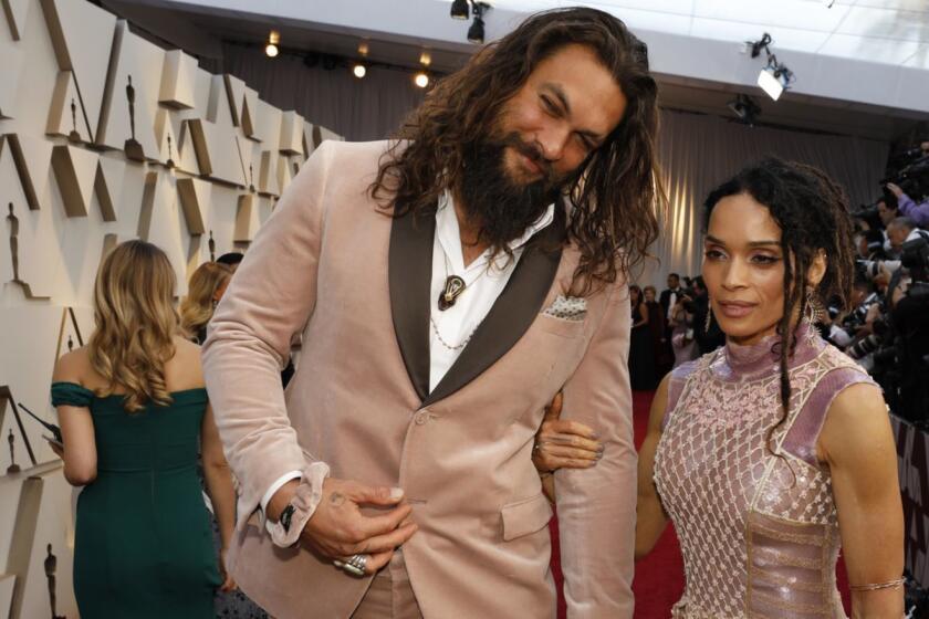 HOLLYWOOD, ?CA ? February 24, 2019 (L-R) Jason Momoa and Lisa Bonet during the arrivals at the 91st Academy Awards on Sunday, February 24, 2019 at the Dolby Theatre at Hollywood & Highland Center in Hollywood, CA. (Al Seib / Los Angeles Times)
