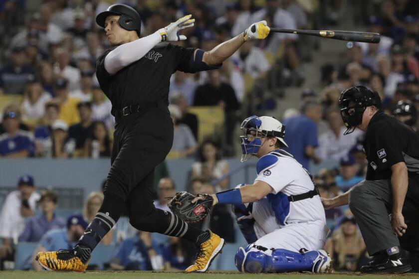 LOS ANGELES, CA, FRIDAY, AUGUST 23, 2019 - Yankees right fielder Aaron Judge homers off Dodgers starter Hyun-Jin Ryu in the third ining at Dodger Stadium. (Robert Gauthier/Los Angeles Times)