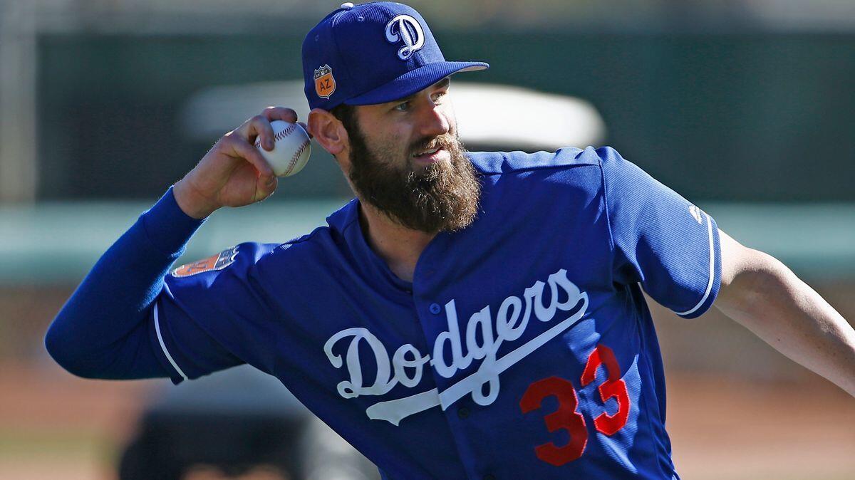 Healthy Scott Van Slyke vies for spot on Dodgers roster - Los