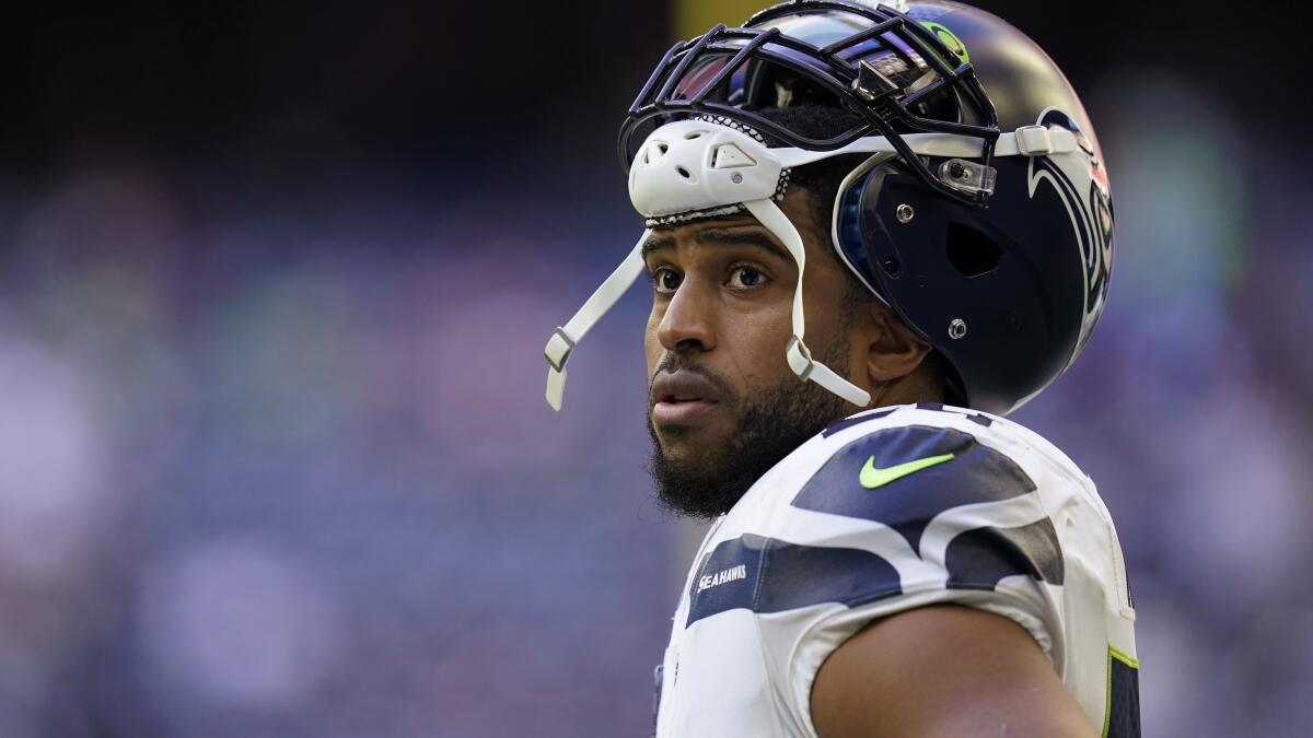 Bobby Wagner hurt in possible home finale with Seahawks - The San
