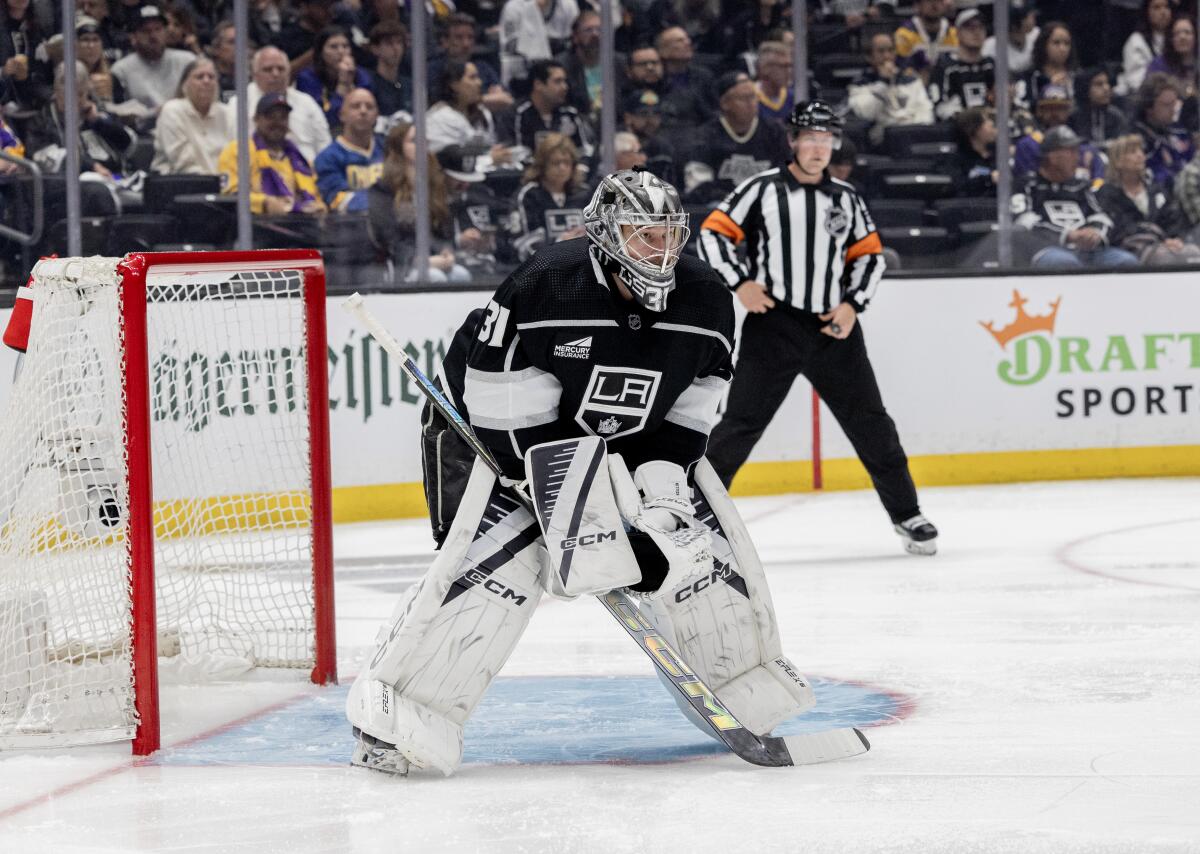 David Rittich, shown here during last season's playoffs, made 26 saves for the Kings on Thursday.