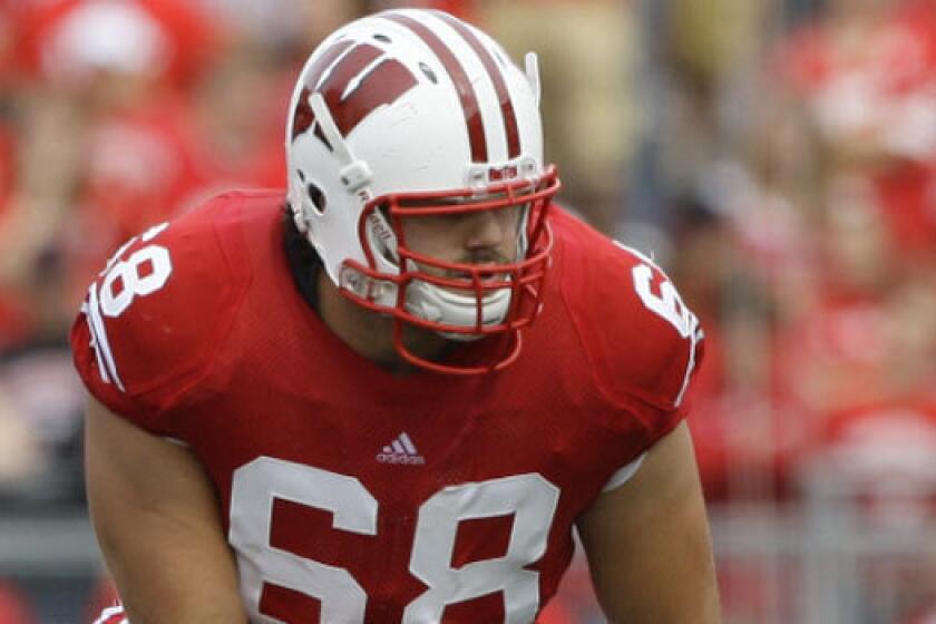 Gabe Carimi in 2009 with the Wisconsin Badgers.
