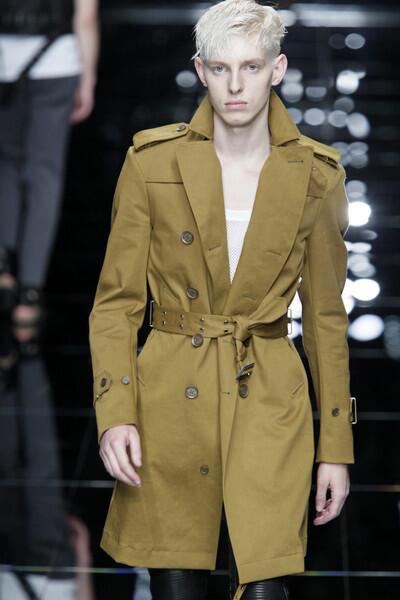 Burberry Prorsum Spring / Summer 2011