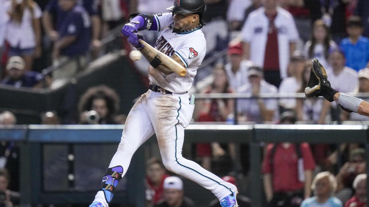 What is a walk-off in baseball? How Diamondbacks' Ketel Marte made history  with NLCS hit
