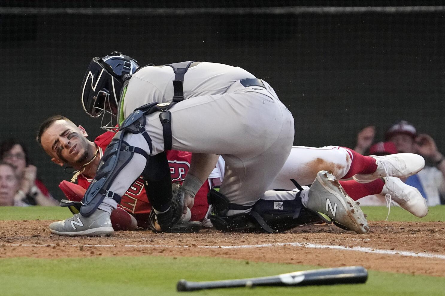 Yankees catcher Jose Trevino to undergo season-ending wrist surgery, National Sports