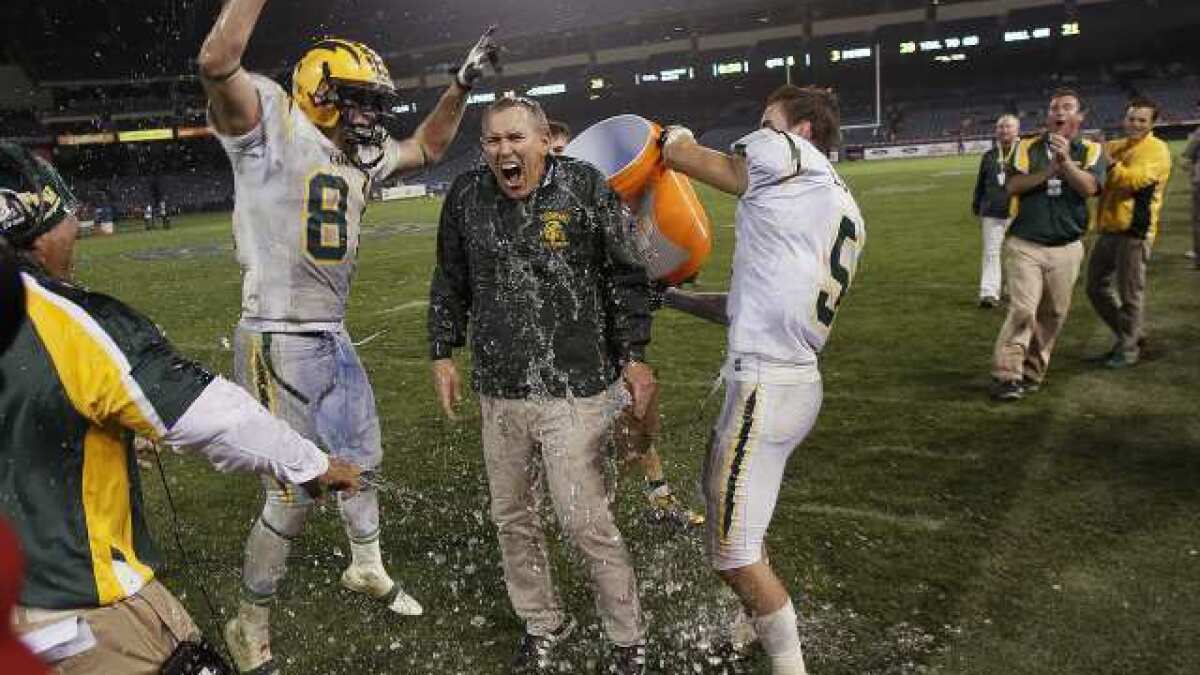 PHOTOS: Edison Chargers look ready for CIF playoffs after victory over CdM